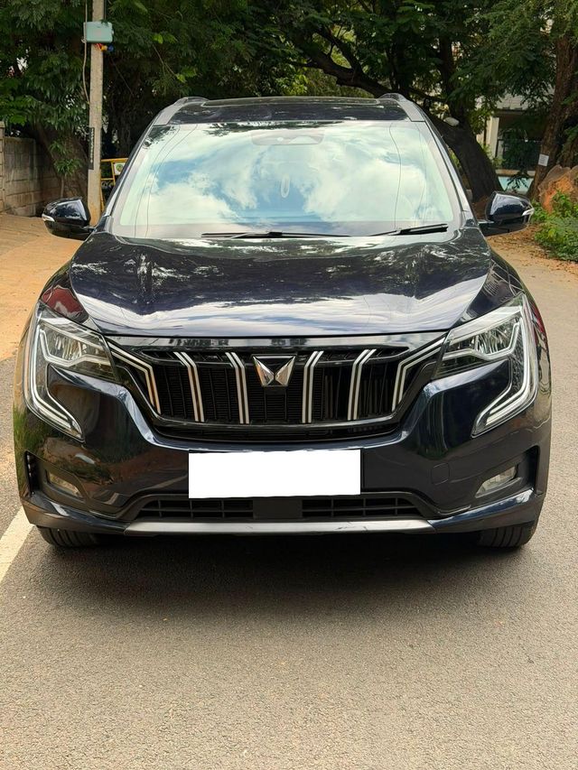 Second-hand 2024 Mahindra XUV700 AX7 7Str Diesel for sale in Bangalore