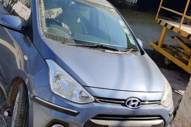 Hyundai Grand i10 Magna CNG Second-hand 2016 Hyundai Grand i10 Magna CNG for sale in Gurgaon