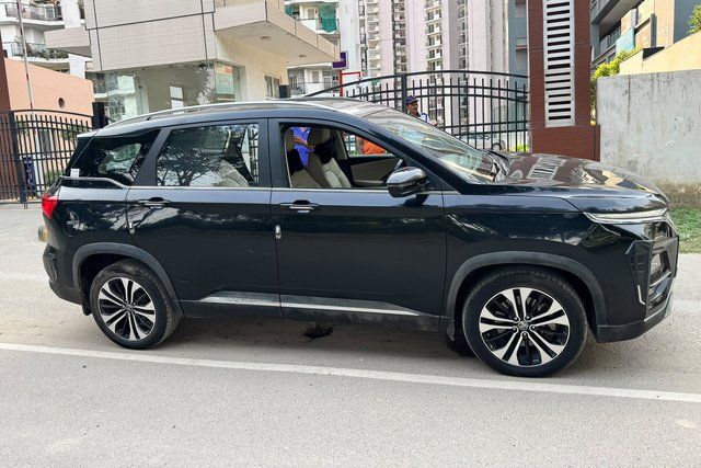 MG Hector 1.5 Turbo Sharp pro CVT BSVI Second-hand 2023 MG Hector 1.5 Turbo Sharp pro CVT BSVI for sale in Ghaziabad