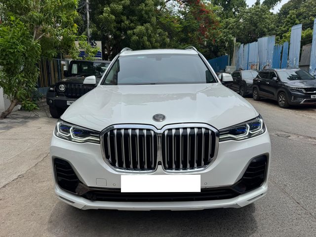 BMW X7 xDrive30d DPE Signature Second-hand 2021 BMW X7 xDrive30d DPE Signature for sale in Chennai