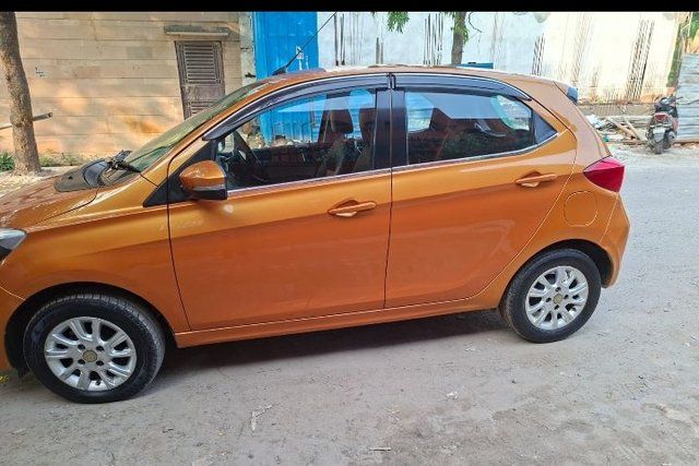 Second-hand 2016 Tata Tiago 1.2 Revotron XZ for sale in New Delhi