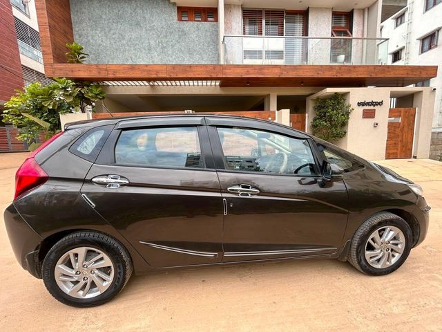 Second-hand 2020 Honda Jazz VX CVT for sale in Bangalore