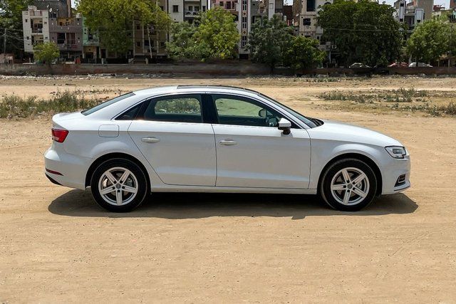 Audi A3 35 TFSI Premium Second-hand 2019 Audi A3 35 TFSI Premium for sale in New Delhi