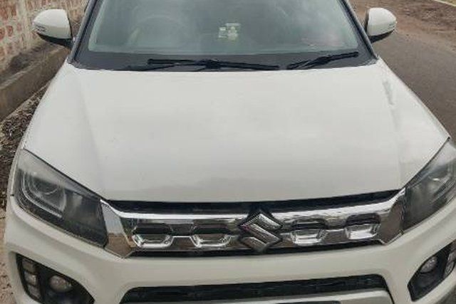 Second-hand 2021 Maruti Suzuki Vitara Brezza LXI for sale in Gulbarga