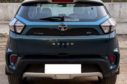 Tata Nexon EV XZ Plus Lux Dark Edition