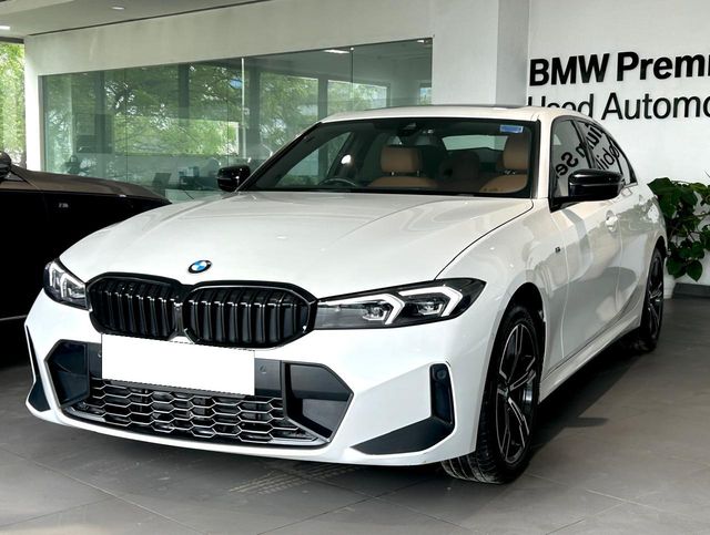 Second-hand 2024 BMW 3 Series Long Wheelbase 330Li M Sport Pro GL for sale in Gurgaon