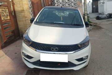Used XZ Plus Dual Tone Roof BSVI