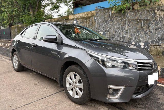 Toyota Corolla Altis G AT Second-hand 2016 Toyota Corolla Altis G AT for sale in Thane
