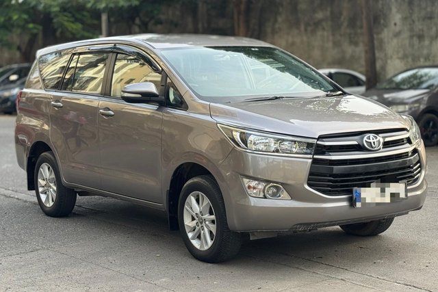 Second-hand 2017 Toyota Innova Crysta 2.8 GX AT BSIV for sale in Mumbai