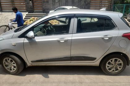 220 Used Hyundai Grand i10
