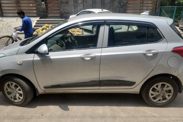 Second-hand 2018 Hyundai Grand i10 1.2 Kappa Sportz BSIV for sale in New Delhi