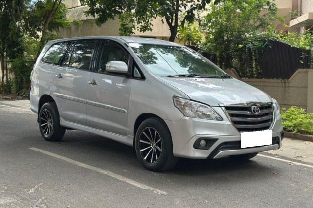 Toyota Innova 2.5 VX (Diesel) 8 Seater Second-hand 2013 Toyota Innova 2.5 VX (Diesel) 8 Seater for sale in Bangalore