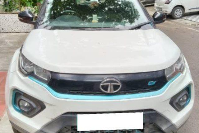 Second-hand 2023 Tata Nexon EV XZ Plus for sale in Noida