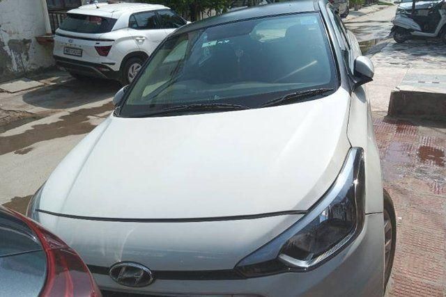 Second-hand 2016 Hyundai i20 Sportz 1.2 for sale in Faridabad