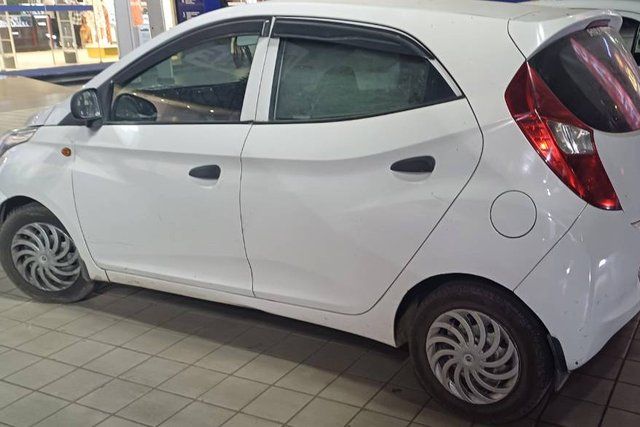 Second-hand 2018 Hyundai EON 1.0 Era Plus for sale in Ahmedabad