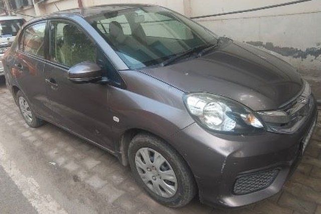 Second-hand 2016 Honda Amaze S i-Vtech for sale in New Delhi