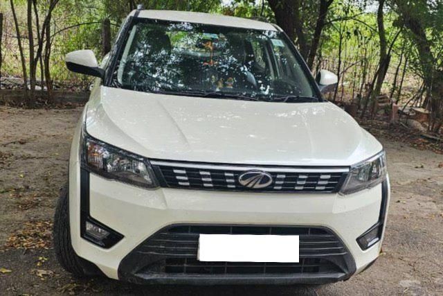 Second-hand 2021 Mahindra XUV300 W6 AMT Sunroof BSVI for sale in Hyderabad