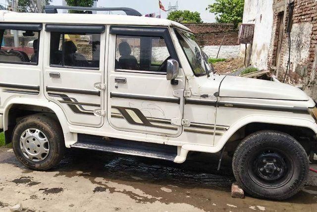 Second-hand 2013 Mahindra Bolero SLX for sale in Anpara