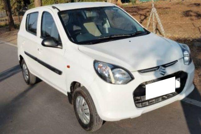 Second-hand 2014 Maruti Suzuki Alto 800 LXI for sale in Surendranagar