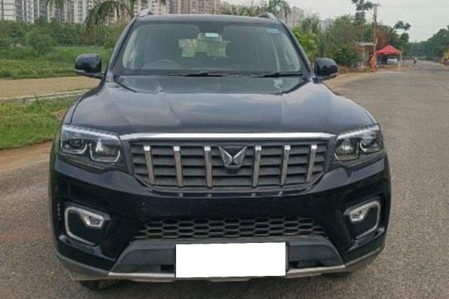Mahindra Scorpio N Z8 Select AT Second-hand 2024 Mahindra Scorpio N Z8 Select AT for sale in Noida