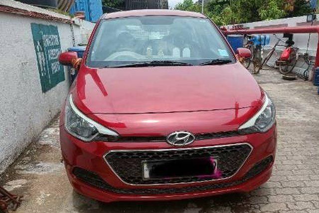 Second-hand 2015 Hyundai i20 Magna 1.2 for sale in Valsad