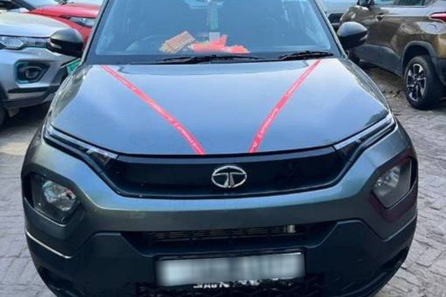 Second-hand 2023 Tata Punch Pure for sale in New Delhi