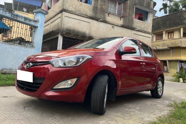 Hyundai i20 1.2 Sportz Second-hand 2012 Hyundai i20 1.2 Sportz for sale in Kolkata