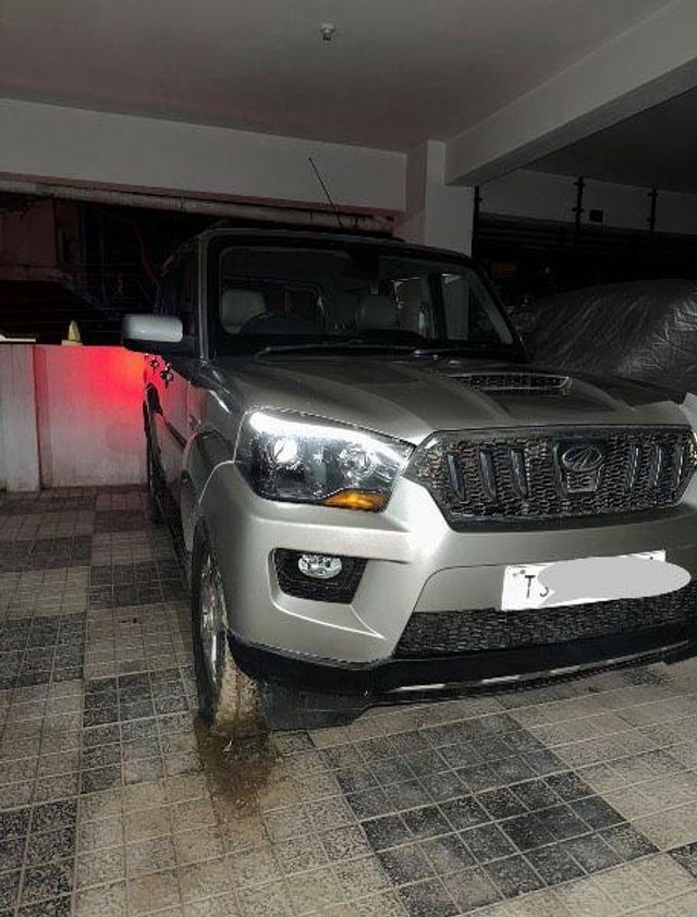 Second-hand 2016 Mahindra Scorpio S10 AT 2WD for sale in Hyderabad