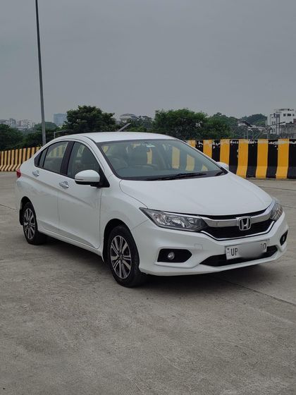29 Used Honda City in Balrampur
