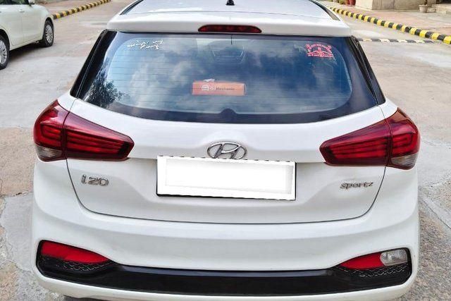 Hyundai i20 1.2 Spotz Second-hand 2018 Hyundai i20 1.2 Spotz for sale in Greater Noida