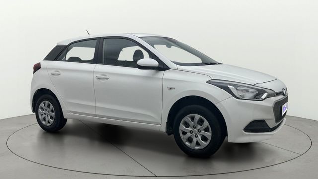 Second-hand 2015 Hyundai i20 Magna 1.2 for sale in Gulbarga