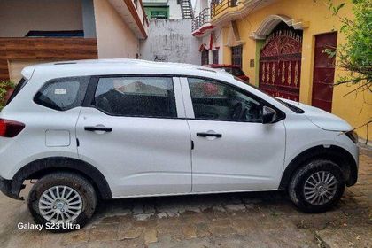 2025 Renault Triber RXE