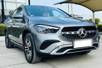 2026 Mercedes-Benz GLA 200