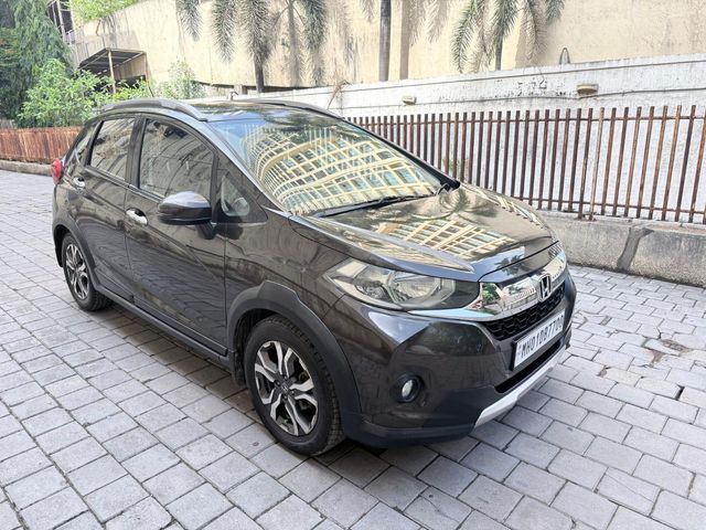 Second-hand 2018 Honda WR-V i-VTEC VX for sale in Thane