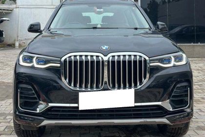 Used xDrive30d DPE Signature