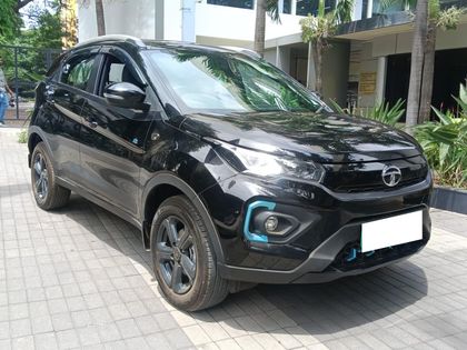 Tata Nexon EV XZ Plus Lux Dark Edition