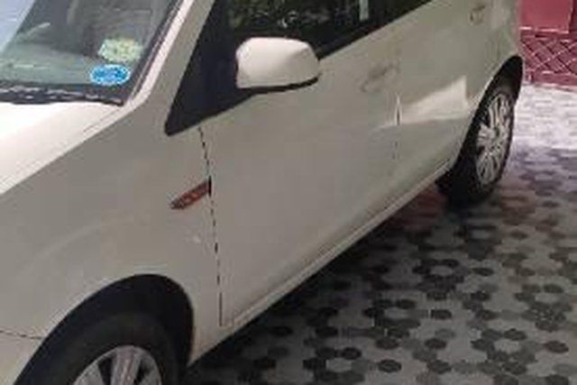 Ford Figo Diesel ZXI Second-hand 2011 Ford Figo Diesel ZXI for sale in Tirunelveli