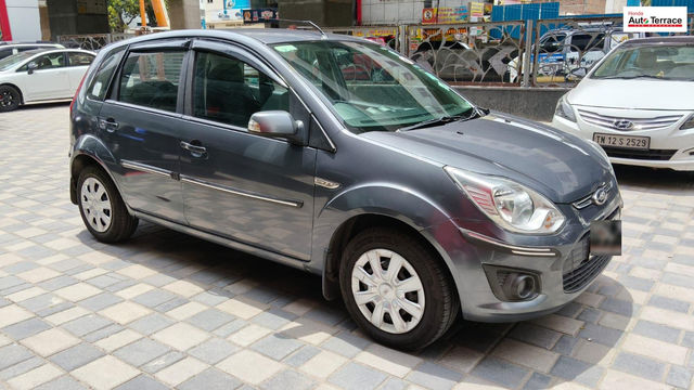 Ford Figo Petrol ZXI Second-hand 2014 Ford Figo Petrol ZXI for sale in Chennai
