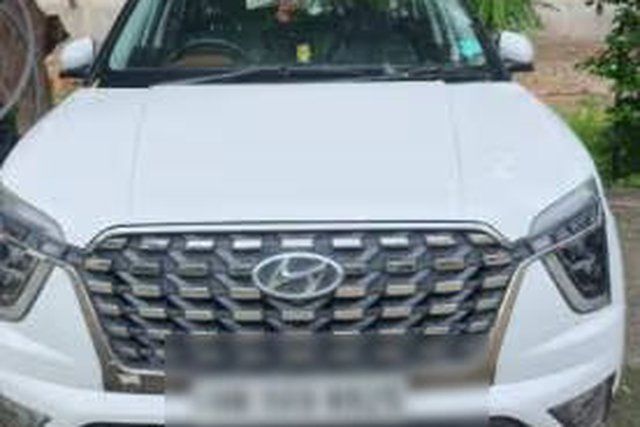Hyundai Alcazar Platinum 7-Seater AT Second-hand 2021 Hyundai Alcazar Platinum 7-Seater AT for sale in Panchkula
