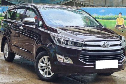 43 Used Toyota Innova Crysta