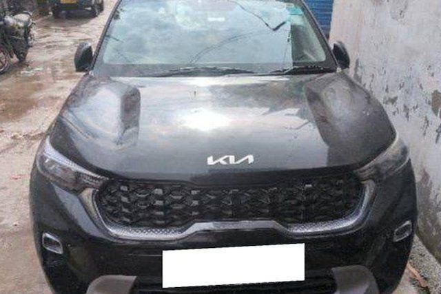 Kia Sonet HTK Plus Second-hand 2023 Kia Sonet HTK Plus for sale in New Delhi