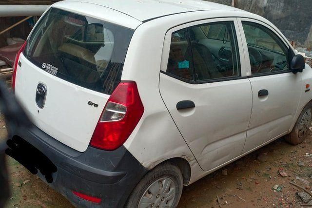 Hyundai i10 Era Second-hand 2017 Hyundai i10 Era for sale in New Delhi