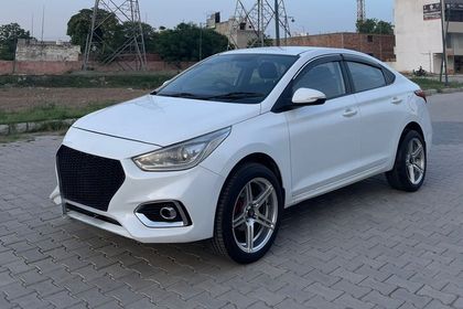24 Used Hyundai Verna in Chandigarh