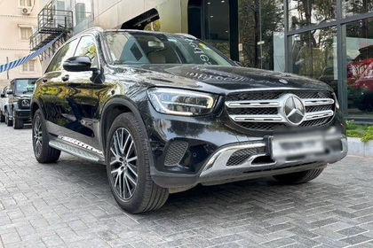 Used 220d 4MATIC