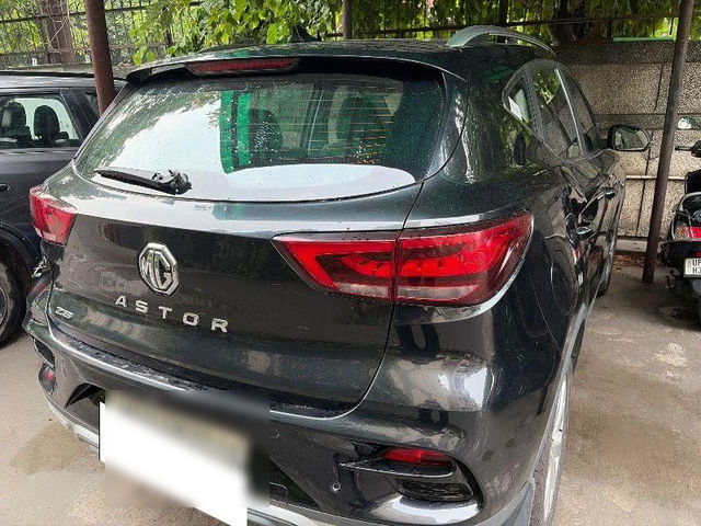 Second-hand 2024 MG Astor Shine for sale in Noida
