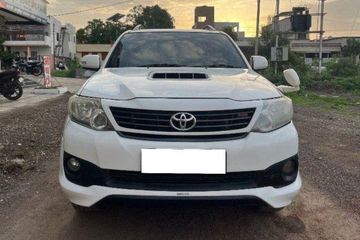 Used 2.5 4x2 MT TRD Sportivo
