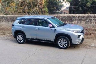Used S HYBRID BSVI