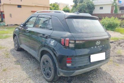 16 Used Hyundai Venue