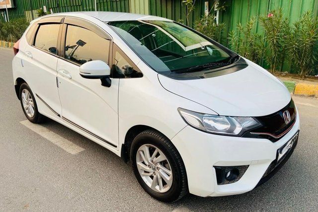 Honda Jazz 1.2 V i VTEC Second-hand 2017 Honda Jazz 1.2 V i VTEC for sale in Ghaziabad