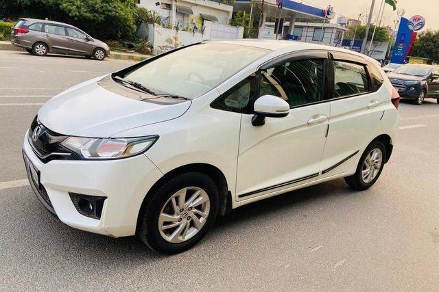 Honda Jazz 1.2 V i VTEC Second-hand 2017 Honda Jazz 1.2 V i VTEC for sale in Ghaziabad